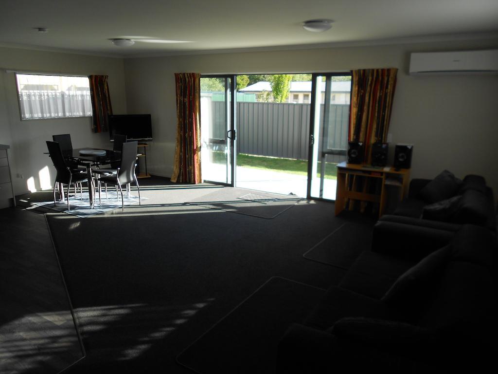 Gavan Family Apartments Cromwell Bagian luar foto